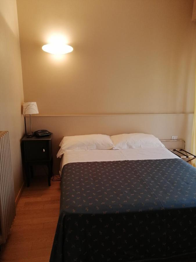 Hotel Corso Alaxi Hotels Alassio Esterno foto